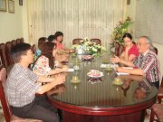 Trong buổi gặp mặt giữa võ đường Việt Nam Vĩnh Xuân Nội gia Quyền và lãnh đạo Nhà trường Thanh Quan ngày 27.4.2012